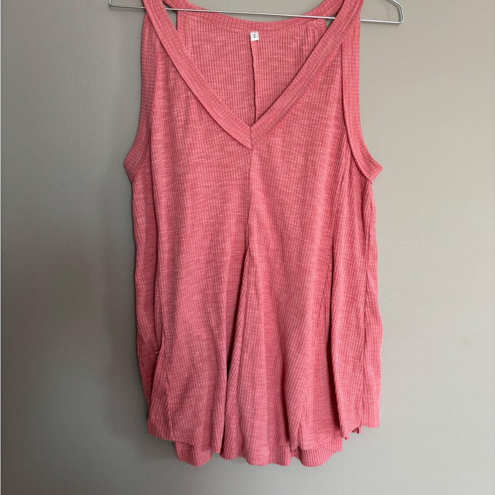 Women's Pink Sleeveless Top